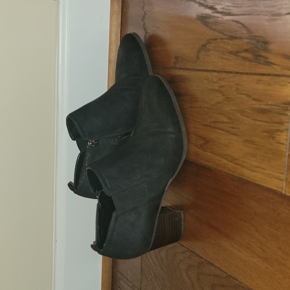 Franco Sarto Shoes - Franco Sarto black heeled ankle booties 9